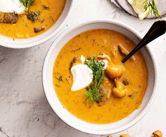 Ungarische Pilzsuppe Ungarische Pilzsuppe