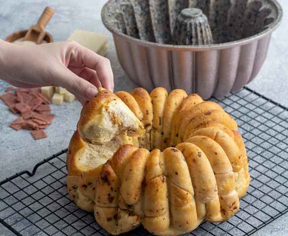 Pizza Monkey Bread