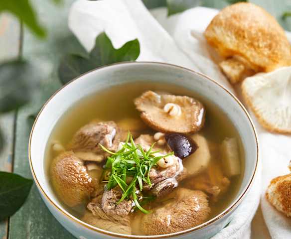 猴头菇山药炖排骨