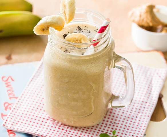 Batido de plátano con mantequilla de cacahuete