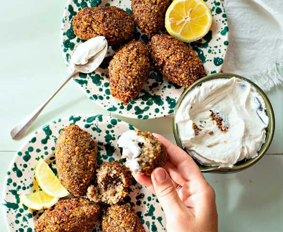 Kebbeh (boulettes au bœuf et au boulgour)