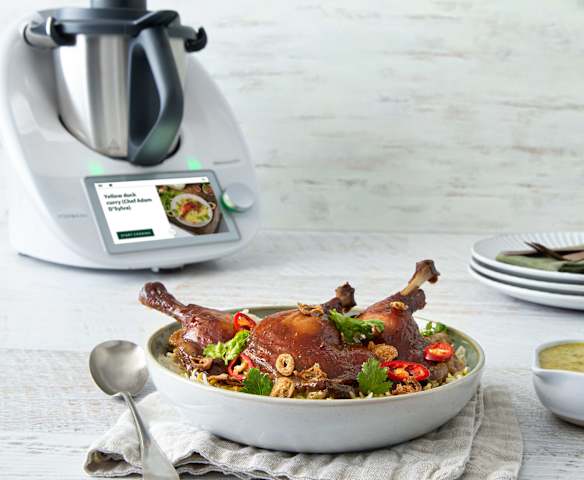 Yellow duck curry (Adam D'Sylva)