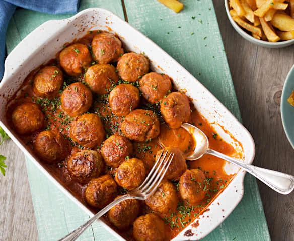 Albóndigas con salsa de vino tinto