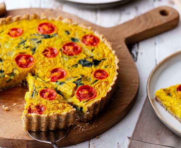 Tarte de legumes com farinha de grão vegan Tarte de legumes com farinha de grão vegan