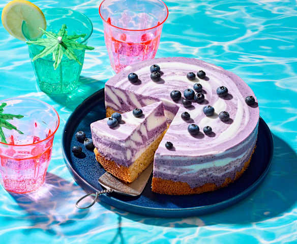 Marmorierte Blaubeer-Torte