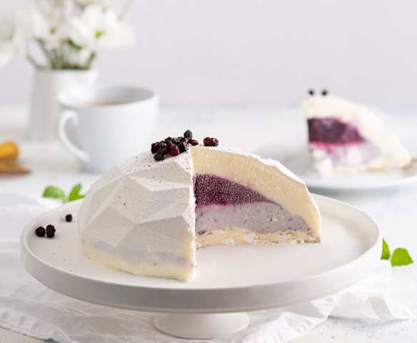 Torcik lodowy Gemma z jagodami i mascarpone