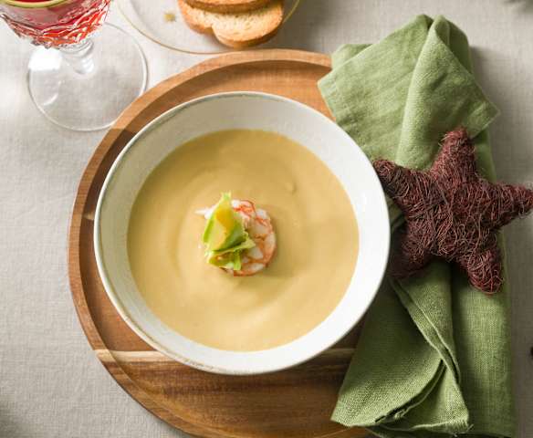Vichyssoise de aguacate con gambones