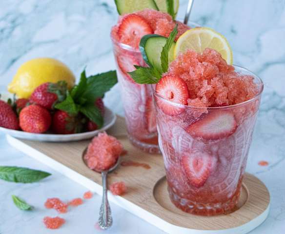 Sparkling Pimm's® strawberry granita