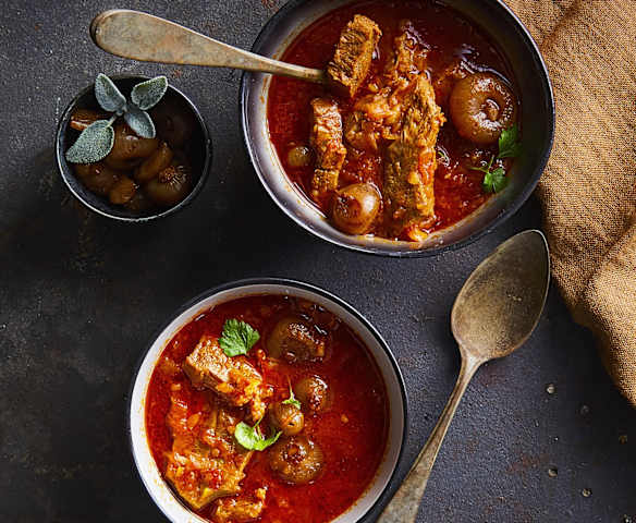 Lingua con cipolline a Cottura Lenta