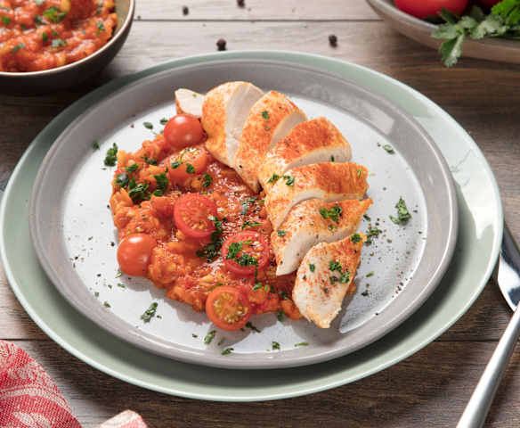 Gerste mit Paradeisern und Henderl