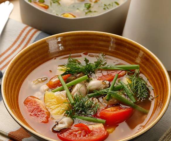 Canh hàu nấu chua