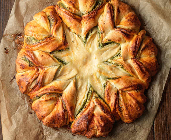 Pesto Star Bread
