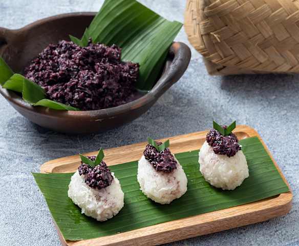 Tape Uli Ketan Hitam