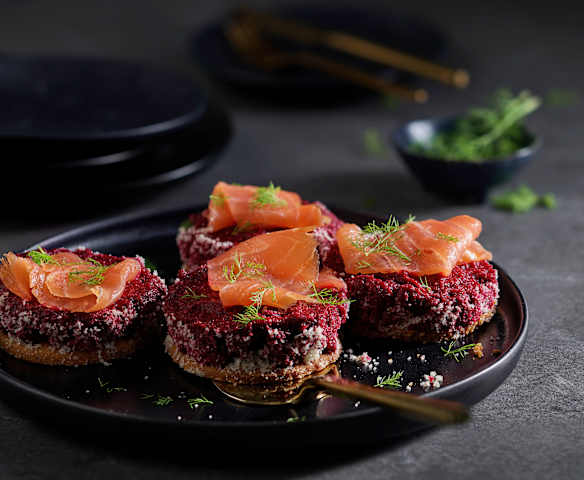 Bavaroise de beterraba com salmão fumado