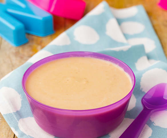 Merenda di frutta mista e cereali