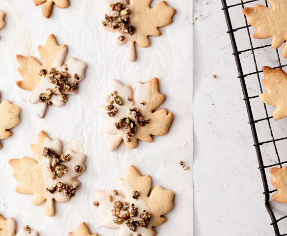 Galletas de mantequilla y jarabe de maple