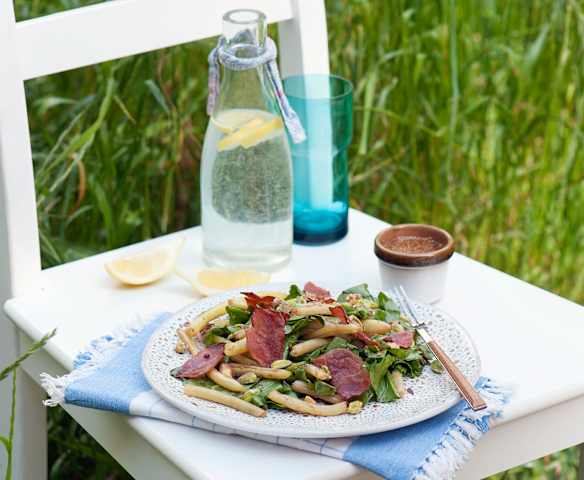 Sałatka ze szczawiu i fasolki szparagowej