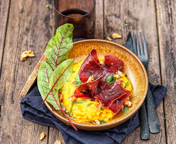 Viande des Grisons, butternut au curcuma