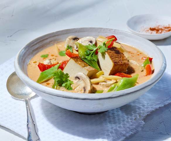 Tom-Yum-Tofu-Suppe