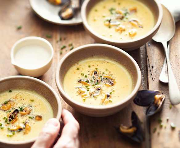 Moules à la crème de panais et topinambour