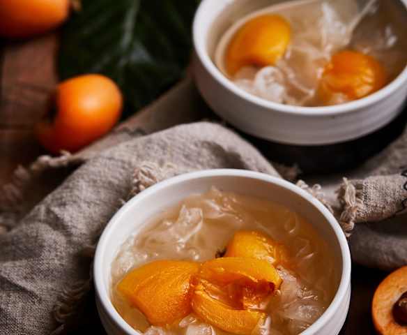 枇杷银耳汤 枇杷银耳汤