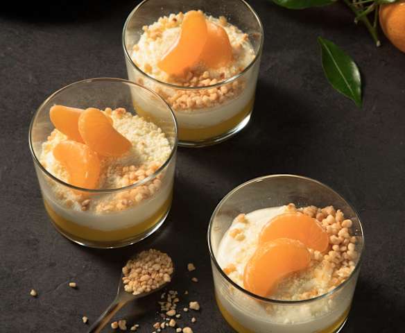 Mandarinenmousse mit weißer Schokolade