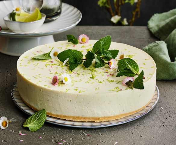 Holunderblüten-Torte