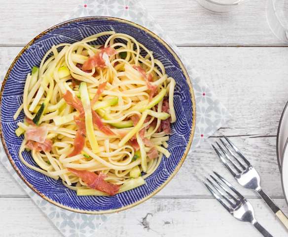 Tagliolini zucchine e culatello