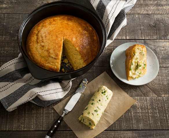 Cornbread with jalapeño honey butter