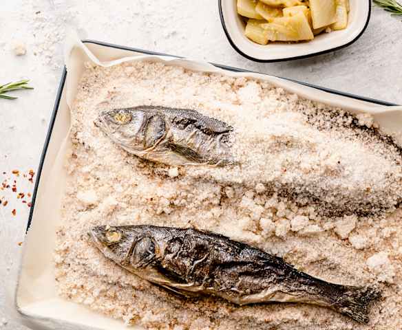 Bar et fenouils caramélisés