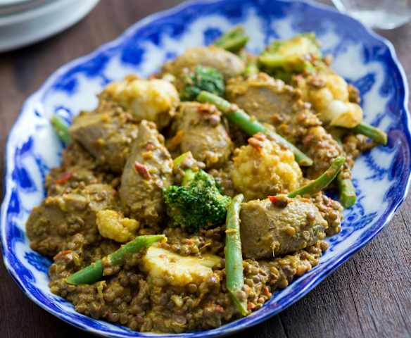 Curried sausages and lentils
