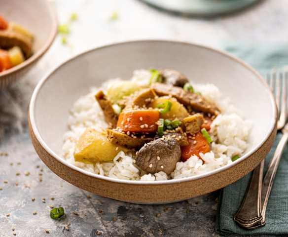 Vietnamese-style Vegetable Stew with Rice