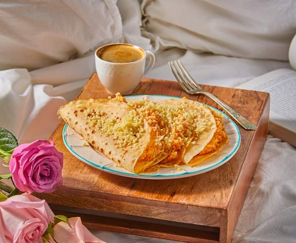 Desayuno en cama: Crepas de rosas