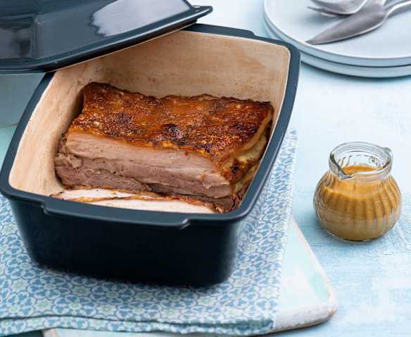 Chrupiący boczek z piwnym sosem