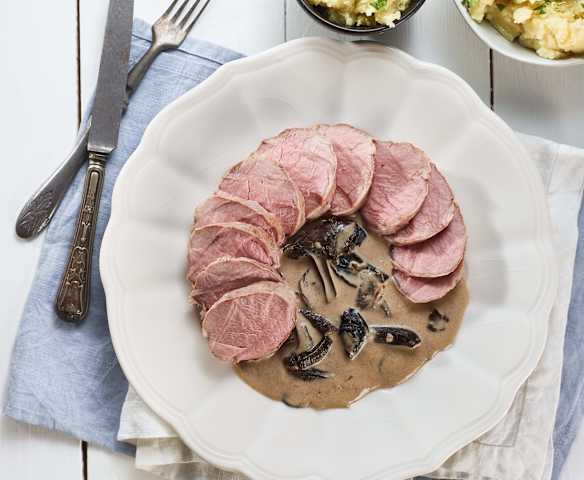 Vepřová panenka sous-vide s houbovou omáčkou