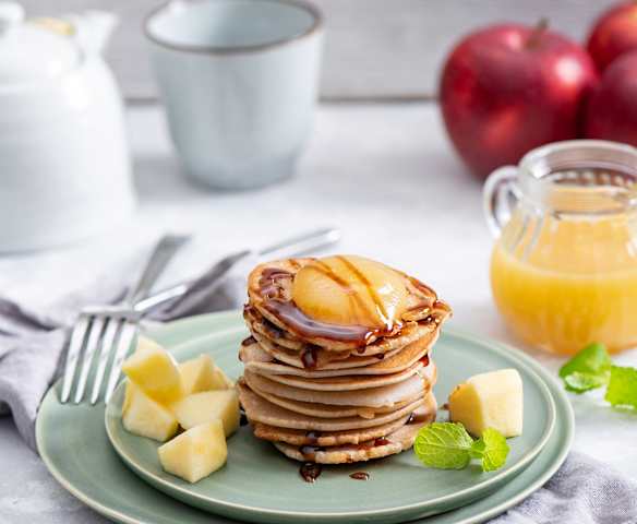 Placki ryżowe z musem jabłkowym