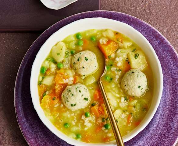 Graupen-Eintopf mit Klößchen