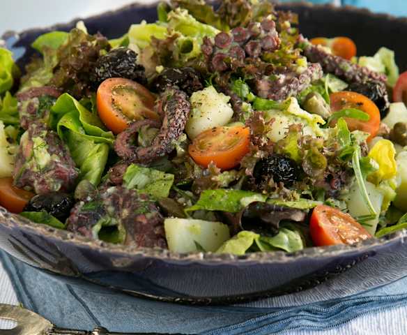 Πατατοσαλάτα με χταπόδι