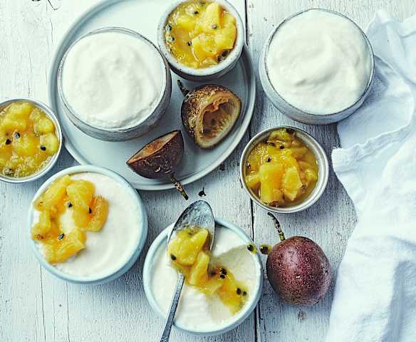 Menu light - Mousses de fromage blanc aux fruits exotiques