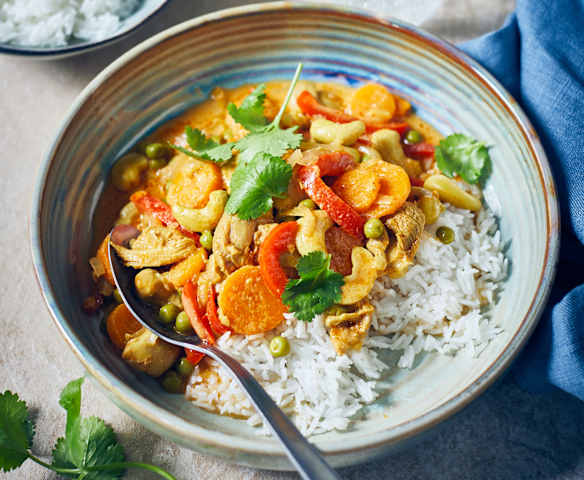 Hähnchen-Gemüse-Korma mit Cashews