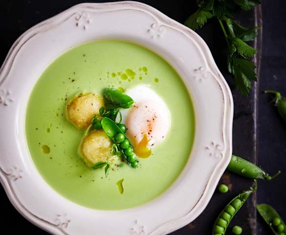 杂豆溏心蛋配炸蘑菇土豆丸子