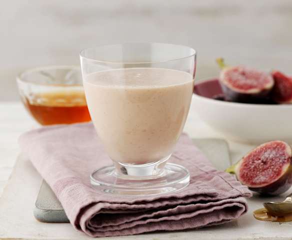 Smoothie jogurtowe z owocami Smoothie jogurtowe z owocami