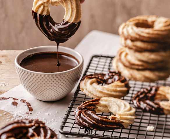 Spritz à la noix de coco et chocolat noir