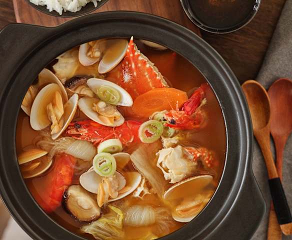 味噌海鲜煲