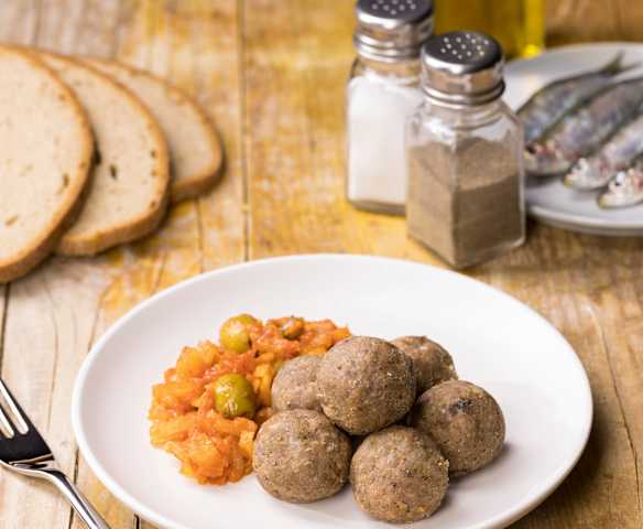 Polpette di sarde con verdure agrodolci Polpette di sarde con verdure agrodolci