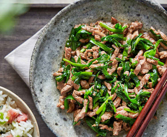 牛肉炒韭菜 牛肉炒韭菜