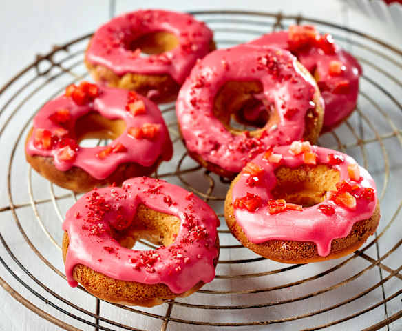 Erdbeer-Donuts Erdbeer-Donuts