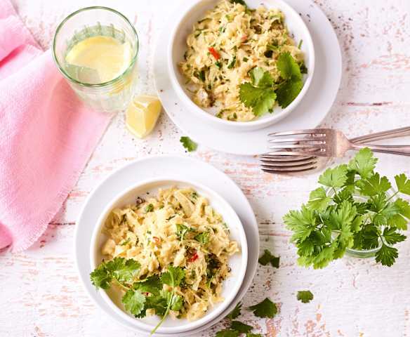 Ananas-Sauerkraut-Salat mit Cashews