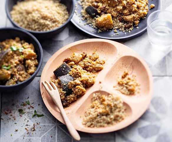 Agnello e melanzane alla marocchina con quinoa Agnello e melanzane alla marocchina con quinoa