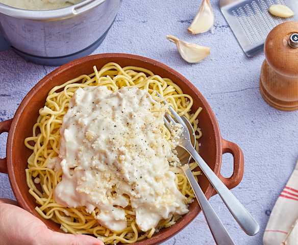 Sauce Alfredo au poulet pour les pâtes